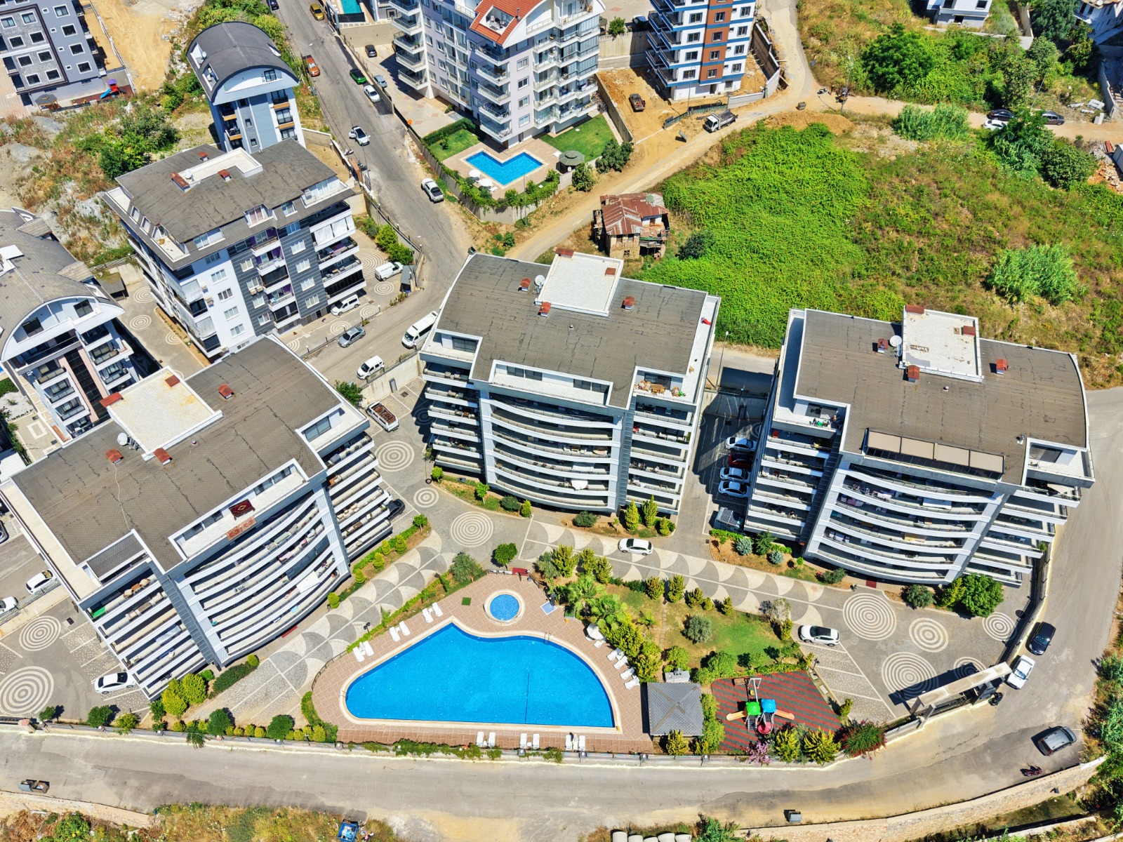 ÇIPLAKLI – KALEŞEHİR 3 RESIDENCE | NENAMJEŠTEN STAN 3+1 SA ODVOJENOM KUHINJOM