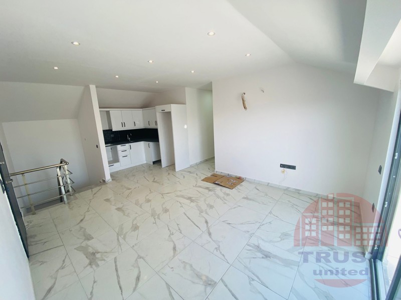 Spacious 3+1 apartment in Alanya city center - just 50m from the sea