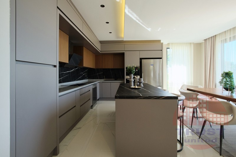 Exclusive baroque-style villas in Kargicak, Alanya