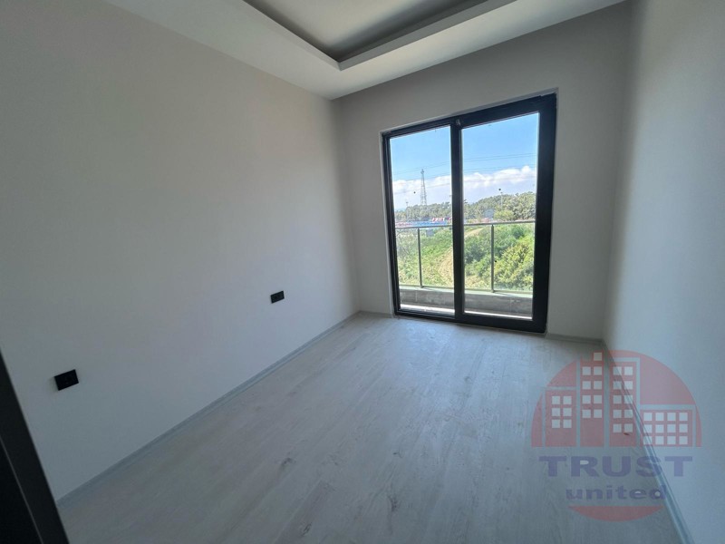 Cozy 2-bedrooms apartment with partial sea view in Avsallar