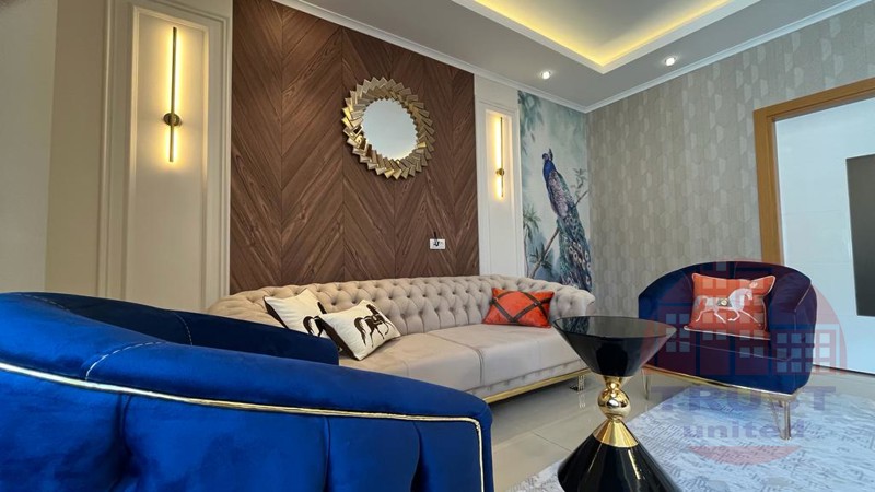 Stunning penthouse with sea view 4+1 in Crystal Towers, Cikcilli Alanya