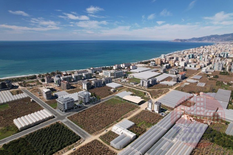 Prime-quality beachfront apartments in Kargicak, Alanya