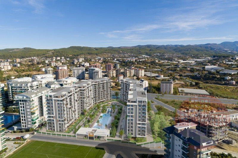 Grand residential complex in a walking distance from the sea in Avsallar