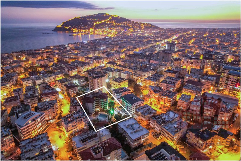 Luxury resort style residence in central Alanya
