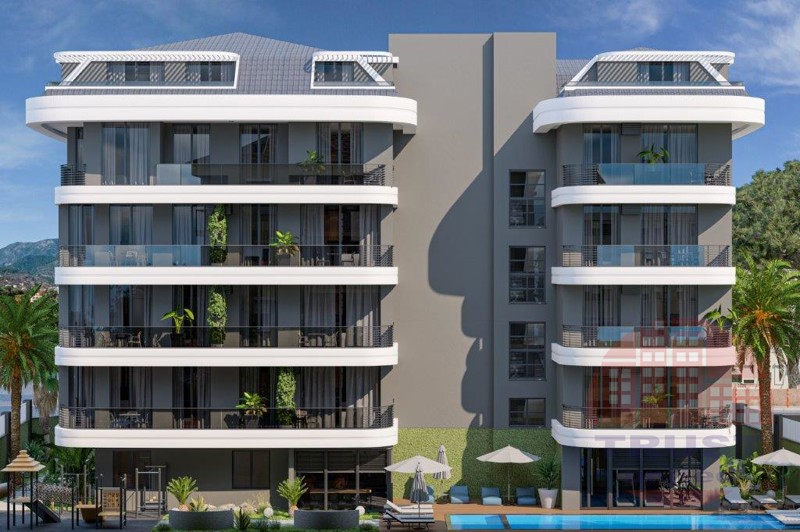 Premium quality cozy residence in a walking distance from the sea in Oba, Alanya.