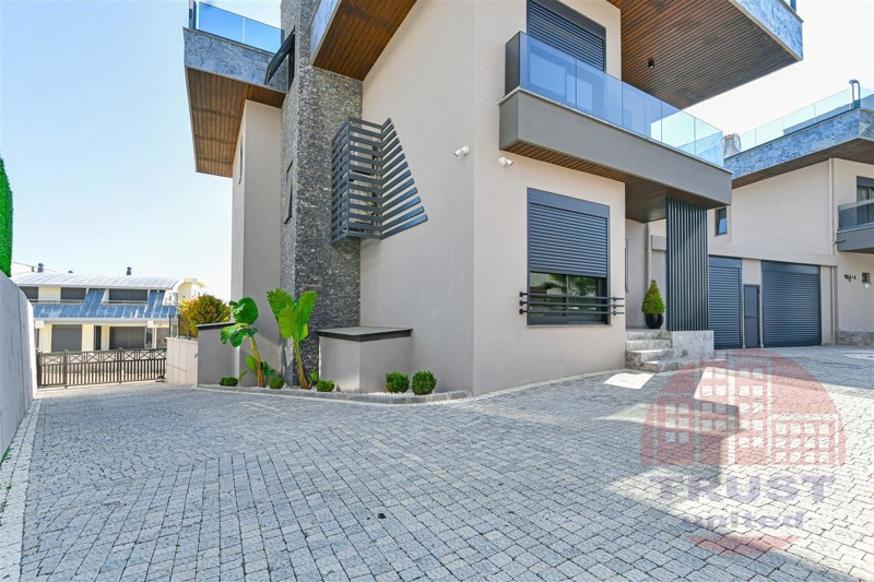 Spectacular sea view villa with Turkish Citizenship eligibility