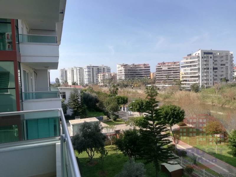 Spacious 2+1 furnished apartment with river view in Kestel, Alanya