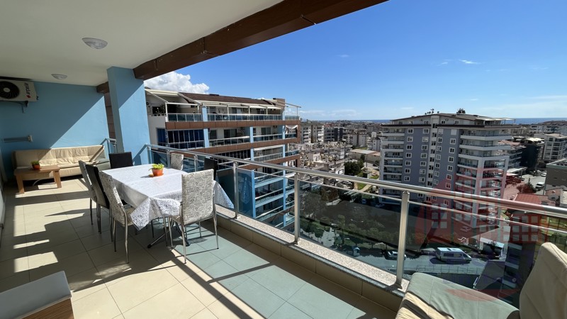 Stunning penthouse with sea view 4+1 in Crystal Towers, Cikcilli Alanya