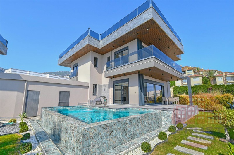 Spectacular sea view villa with Turkish Citizenship eligibility