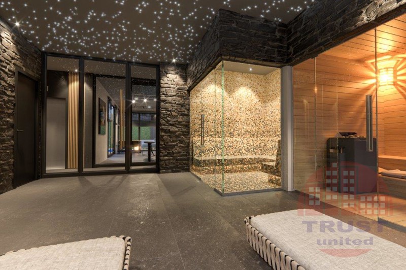 Premium quality cozy residence in a walking distance from the sea in Oba, Alanya.