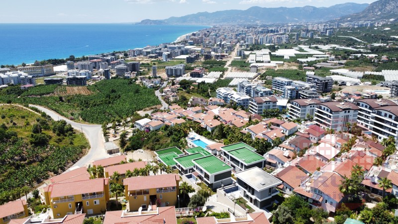 Exclusive baroque-style villas in Kargicak, Alanya