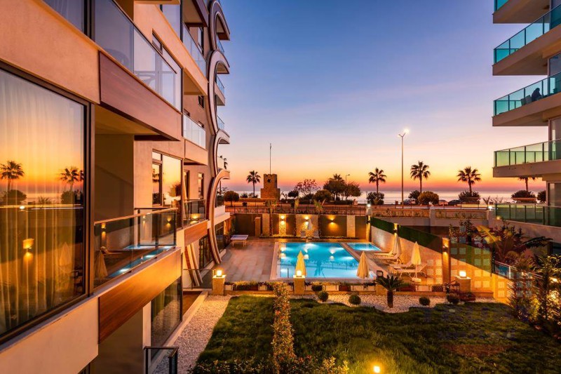 Exclusive seafront penthouse at modern residence in Kestel, Alanya