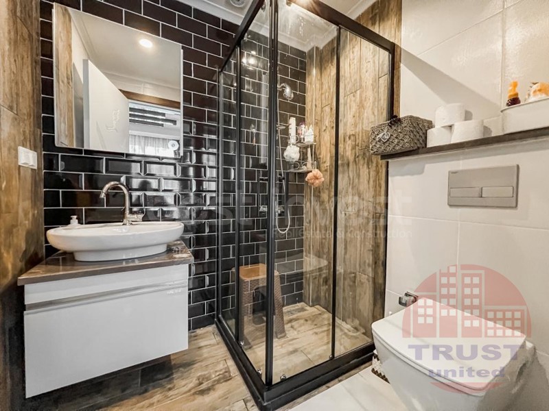 Ultra-luxurious 2+1 apartment at Liberty Deluxe residential complex in Mahmutlar