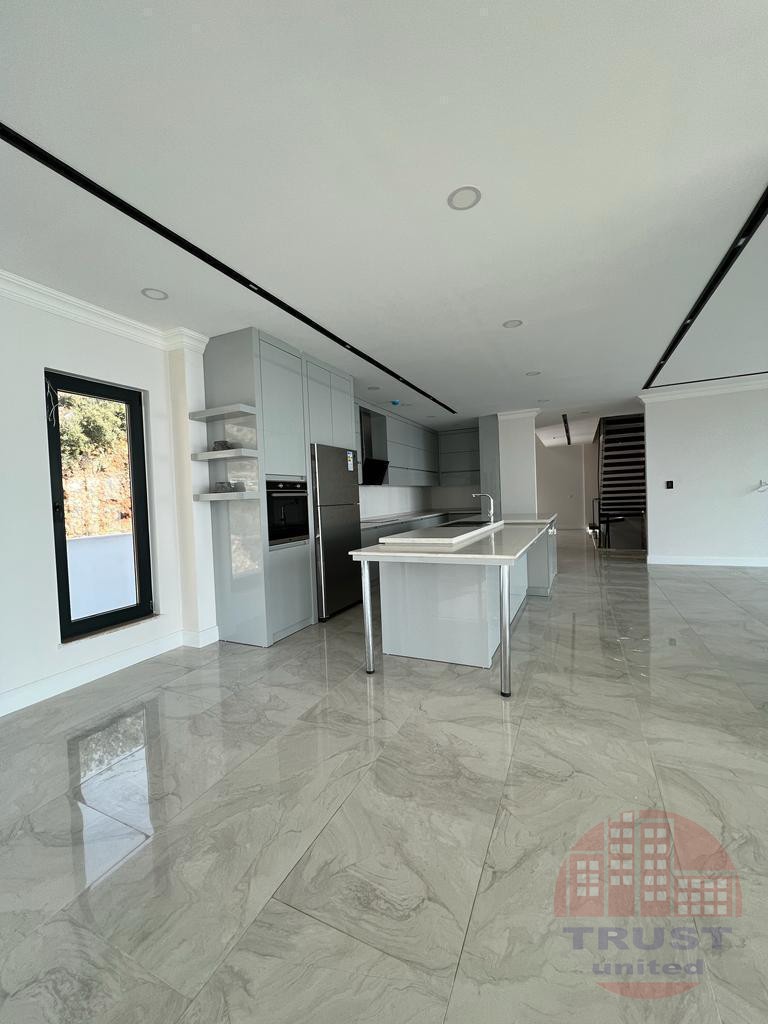Exclusive 5+3 luxury villa for Sale in Bektaş district near the center of Alanya