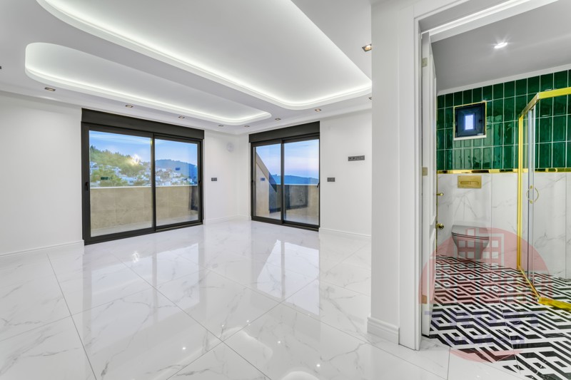 Luxurious private 6+1 villa in Kargicak appropriate for Turkish citizenship by investment