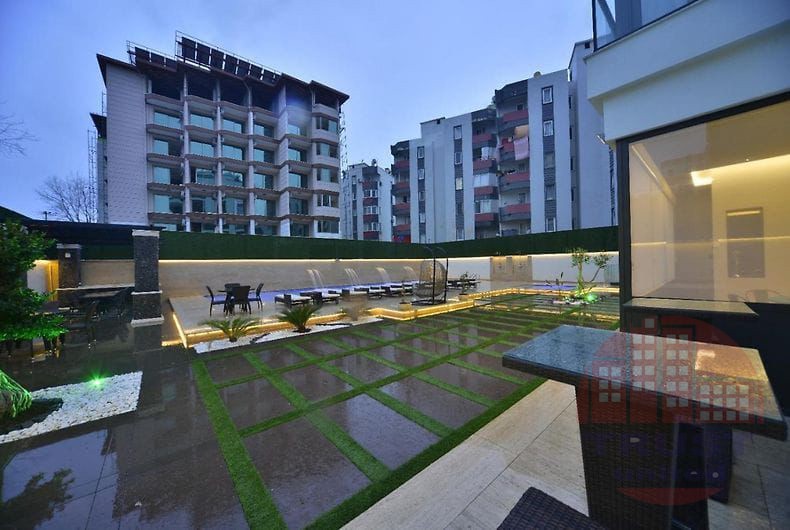Luxury residential complex in a few meters from the beach in Oba, Alanya