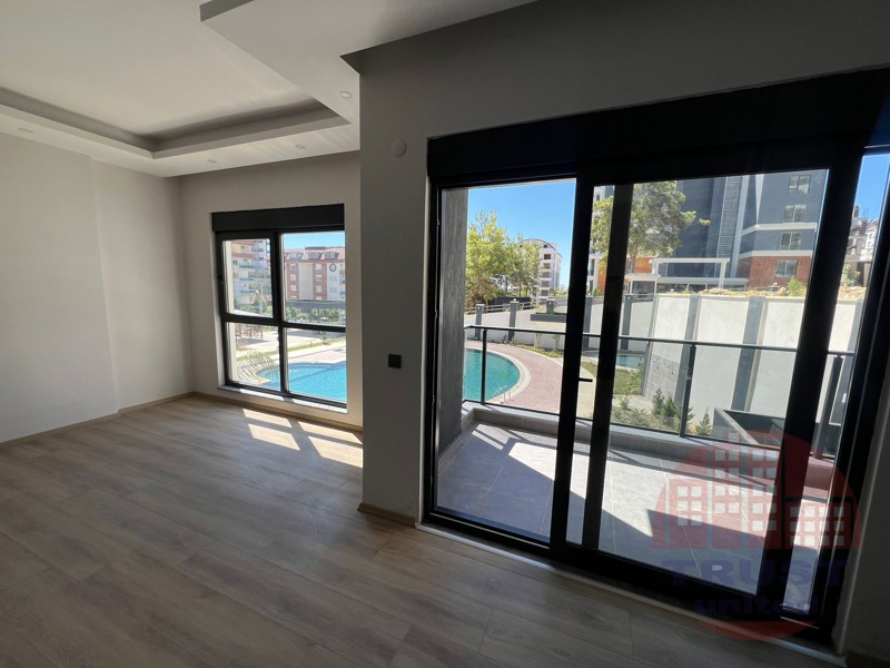 Ready 1+1 apartment in modern residential complex in Avsallar, Alanya