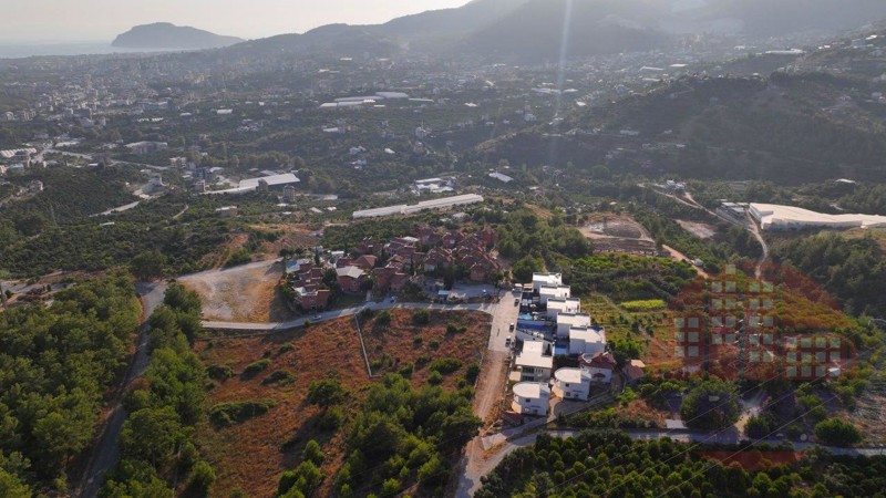 Magnificent 5+2 villa for Turkish citizenship in Kızılcaşehir's elite and green district of Alanya
