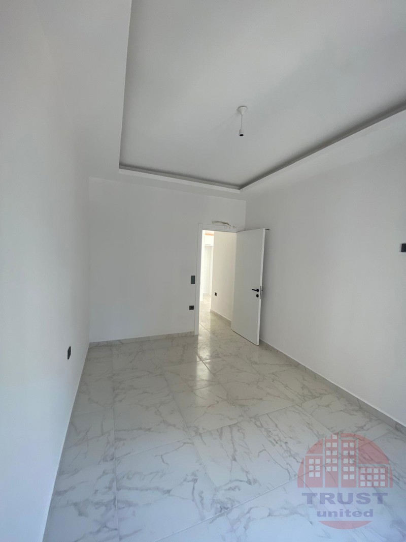 Elegant 1+1 apartment in a walking distance from the beach in Mahmutlar, Alanya