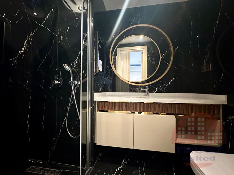 Ultra luxury 1+1 furnished apartment in Alanya city center