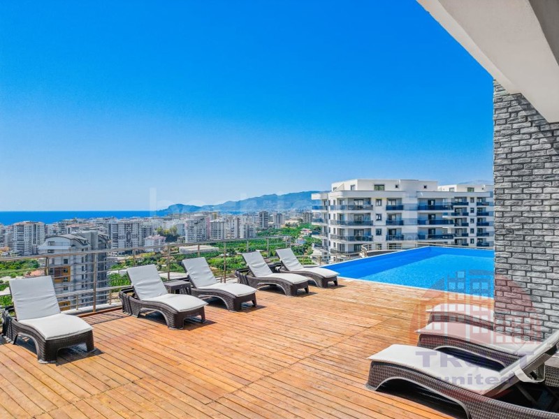 Ultra-luxurious 2+1 apartment at Liberty Deluxe residential complex in Mahmutlar