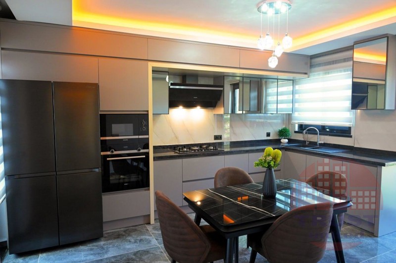 Magnificent 5+2 villa for Turkish citizenship in Kızılcaşehir's elite and green district of Alanya
