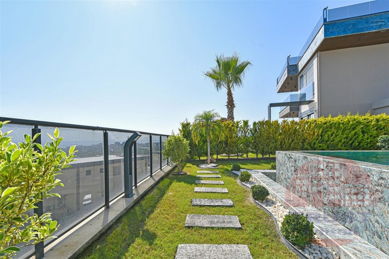 Spectacular sea view villa with Turkish Citizenship eligibility