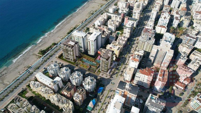 Exclusive seafront residential complex in Mahmutlar, Alanya