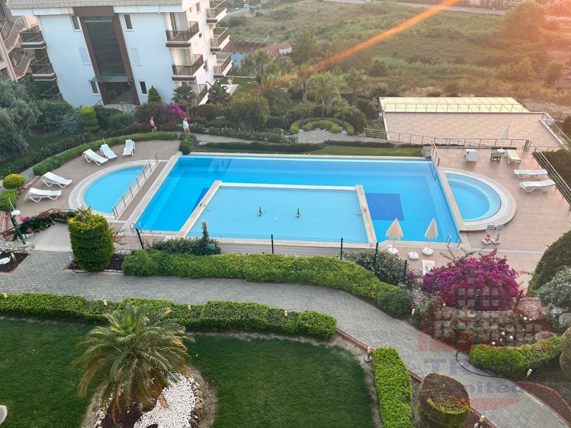 Spectacular 3+1 sea view penthouse in premium Konakli resort complex