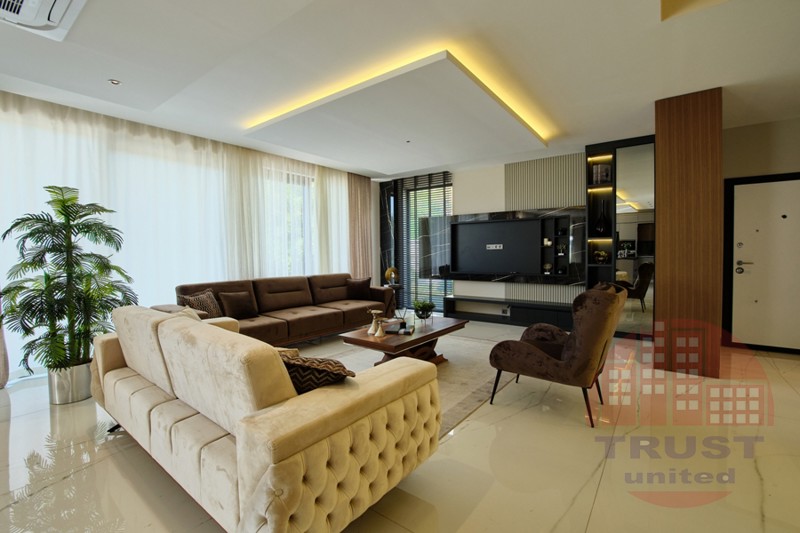 Exclusive baroque-style villas in Kargicak, Alanya