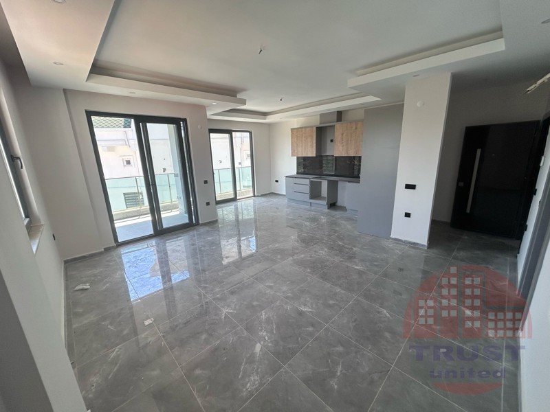 Stunning penthouse with forest and sea views in Avsallar