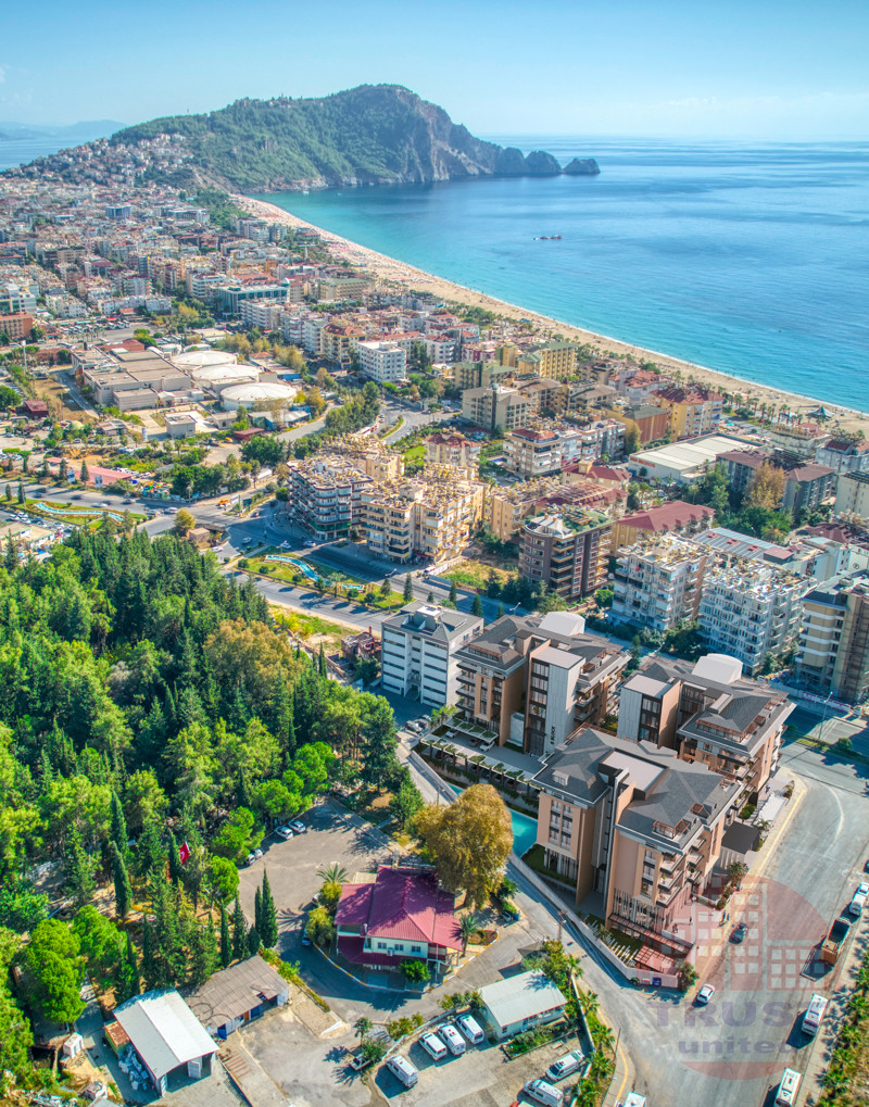 Luxury residential complex in a city center of Alanya - premium central living in a walking distance  from the famous Ceopatra Beach.