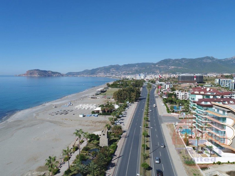 Exclusive seafront penthouse at modern residence in Kestel, Alanya