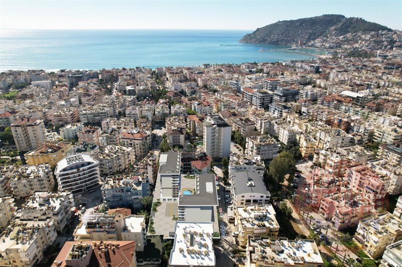 Luxury resort style residence in central Alanya