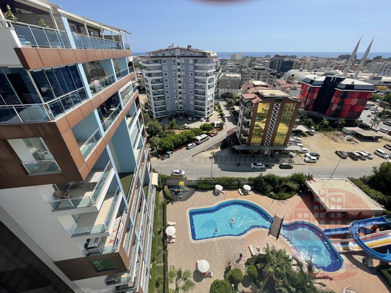 Stunning penthouse with sea view 4+1 in Crystal Towers, Cikcilli Alanya