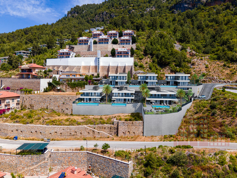 Luxury villas in Alanya suitable for obtaining Turkish citizenship through investment