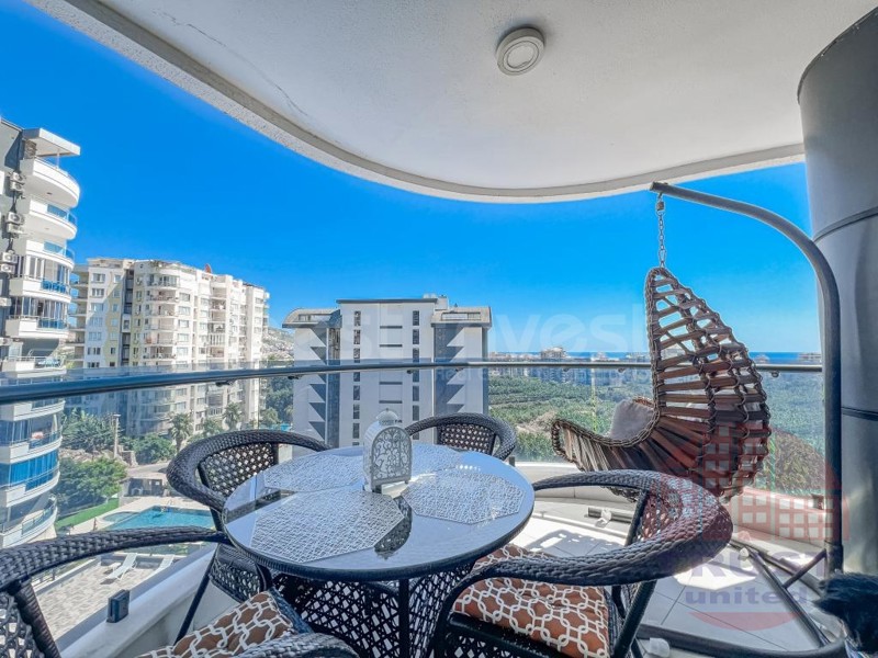 Ultra-luxurious 2+1 apartment at Liberty Deluxe residential complex in Mahmutlar