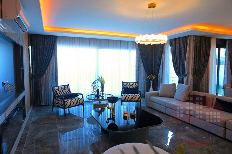 Magnificent 5+2 villa for Turkish citizenship in Kızılcaşehir's elite and green district of Alanya
