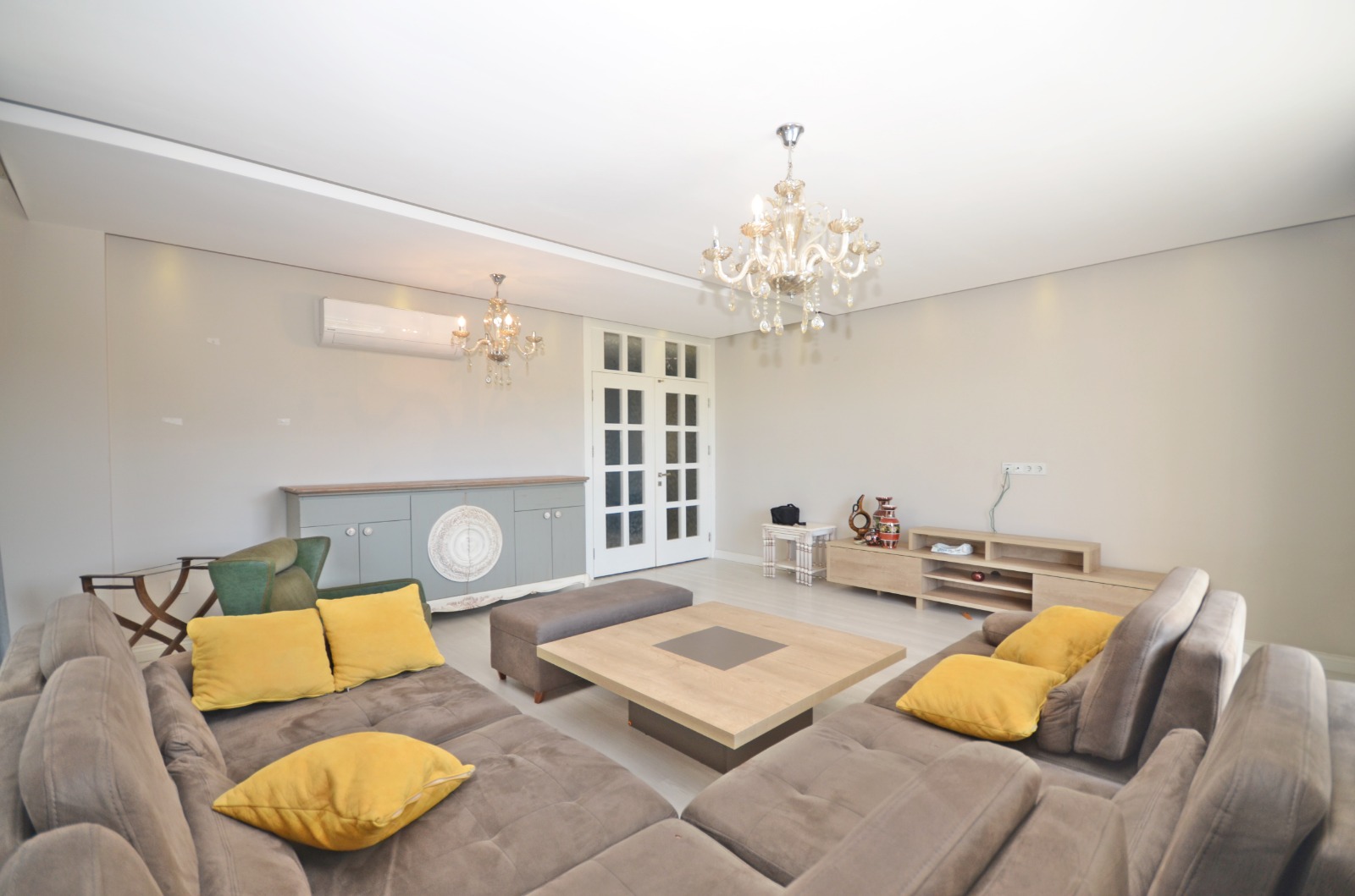 ÇIPLAKLI – KALEŞEHİR 3 RESIDENCE | NENAMJEŠTEN STAN 3+1 SA ODVOJENOM KUHINJOM