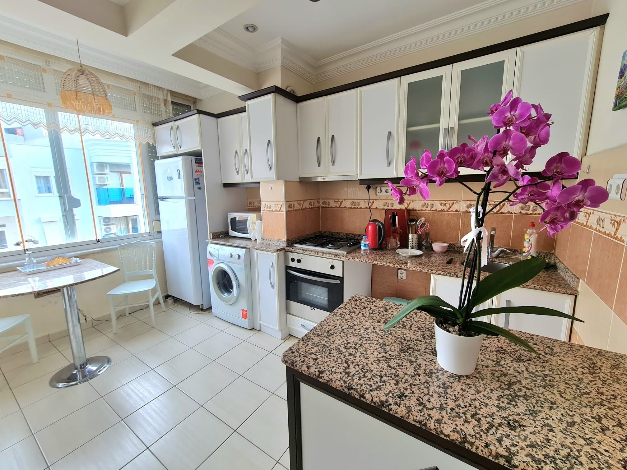 Furnished 2+1 apartment in the heart of Alanya near Cleopatra beach